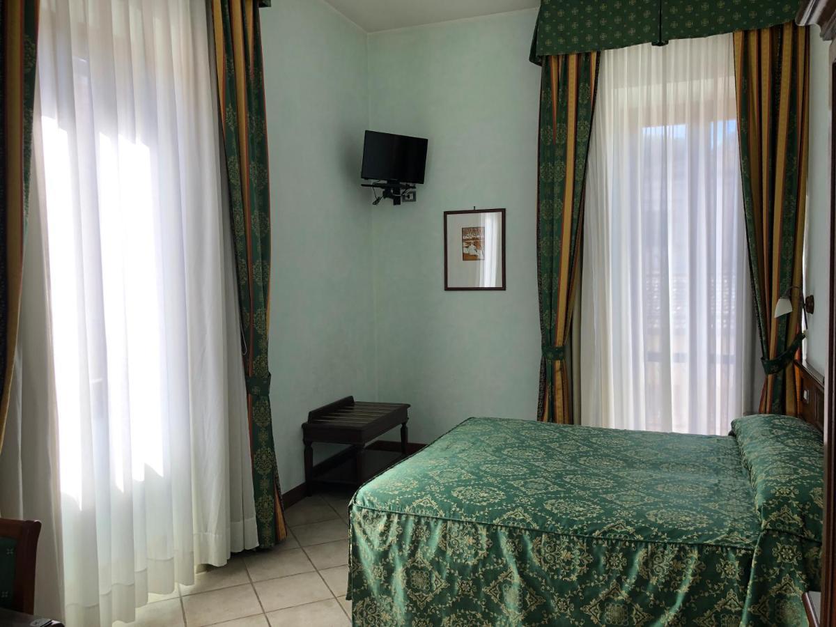 בולסנה Hotel Zodiaco מראה חיצוני תמונה