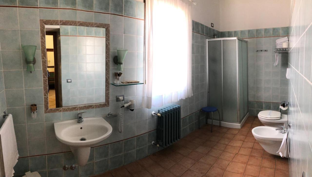 בולסנה Hotel Zodiaco מראה חיצוני תמונה
